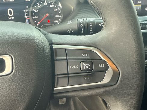 Used 2023 Jeep Compass Altitude image 19