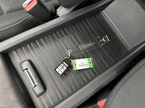 Used 2021 Honda Passport Sport image 9