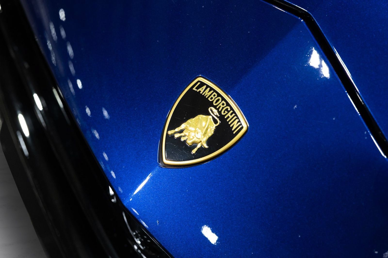 Used 2024 Lamborghini Urus Performante AWD/4WD image 57