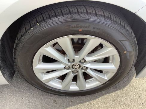 Used 2023 Toyota Corolla SE FWD image 29