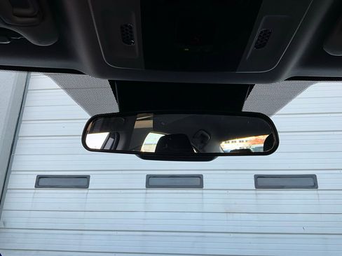 Used 2025 Toyota Camry LE image 17