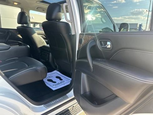 Used 2023 INFINITI QX80 Premium Select w/ Cargo Package AWD/4WD image 17