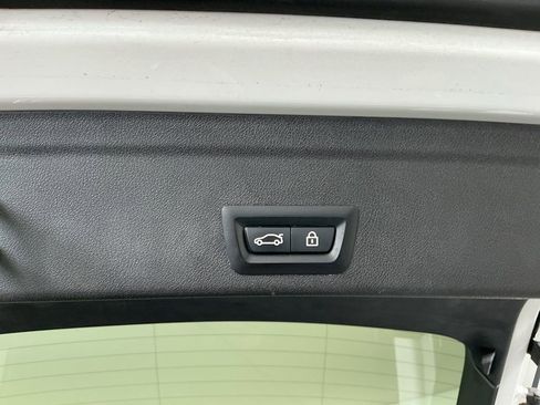 Certified 2022 BMW X6 xDrive40i w/ M Sport Package image 32