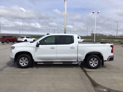 Used 2024 Chevrolet Silverado 1500 LT w/ Work Truck Package AWD/4WD image 2
