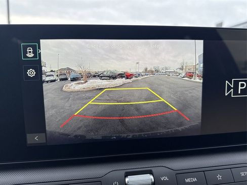 New 2025 Kia K4 LXS image 13