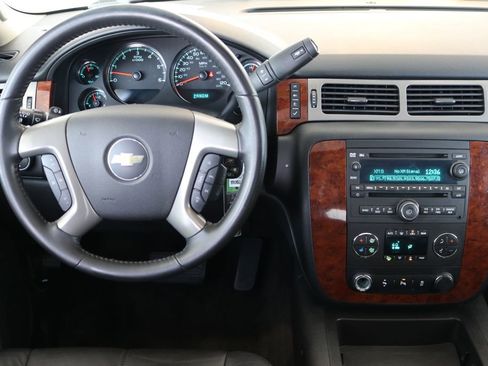 Used 2014 Chevrolet Tahoe LT w/ Luxury Package image 21