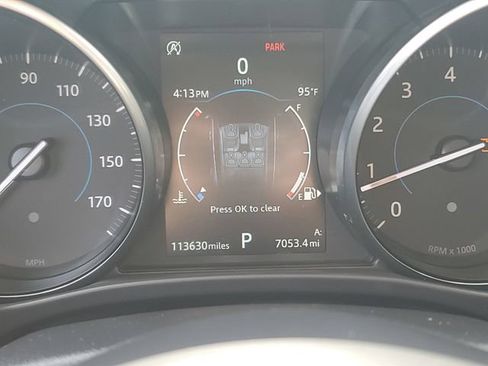 Used 2018 Jaguar F-PACE Premium AWD/4WD image 26