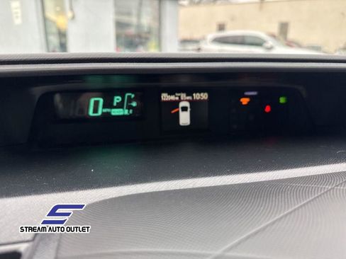 Used 2012 Toyota Prius C Four image 17