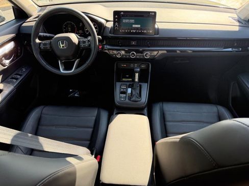 Used 2025 Honda CR-V EX-L image 11