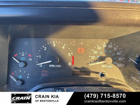 Used 2000 Jeep Wrangler Sport image 29