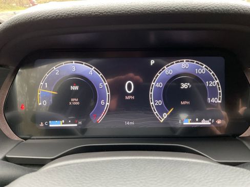 New 2025 Jeep Grand Cherokee Altitude AWD/4WD image 20