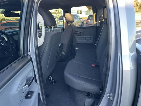 Used 2019 RAM 1500 Classic Warlock w/ Electronics Group image 16