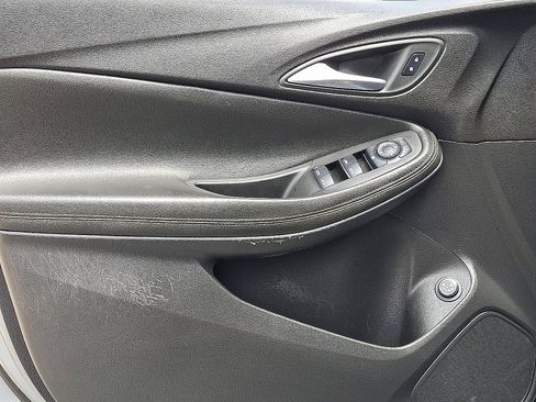 Used 2024 Buick Encore GX Preferred w/ Comfort Package FWD image 13