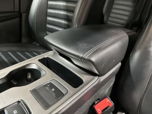 Used 2024 Ford Edge SEL AWD/4WD image 21