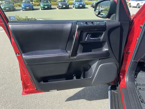 Used 2021 Toyota 4Runner TRD Off-Road Premium w/ Moonroof Package image 20