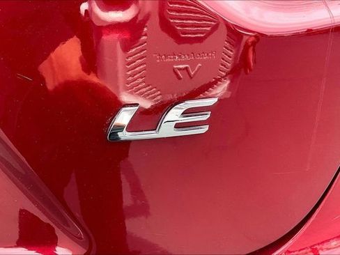 Used 2024 Toyota Corolla LE image 23