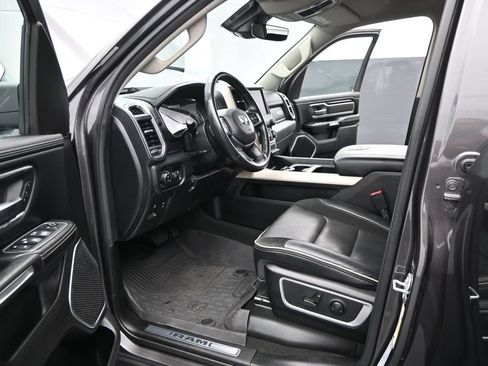Used 2022 RAM 1500 Laramie AWD/4WD image 14