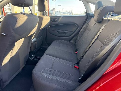 Used 2018 Ford Fiesta SE w/ Equipment Group 201A FWD image 8