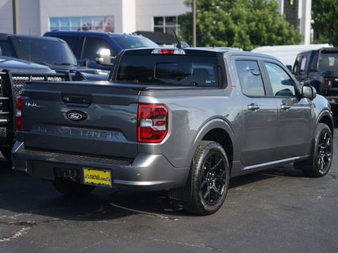 Used 2025 Ford Maverick Lobo AWD/4WD image 6