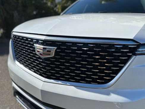 Used 2021 Cadillac XT6 Luxury image 6