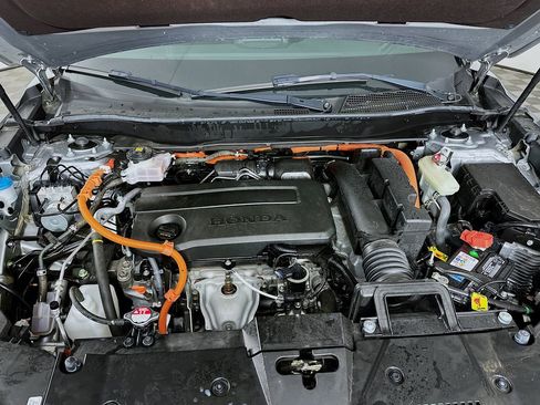 Used 2024 Honda CR-V Sport image 31