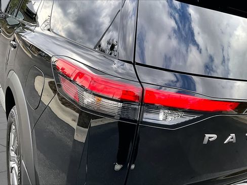 New 2026 Nissan Pathfinder SV FWD image 14