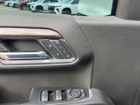 Used 2024 Chevrolet Silverado 1500 LTZ w/ LTZ Convenience Package II image 15