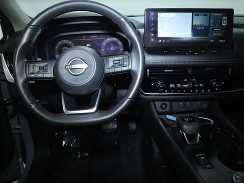 Certified 2024 Nissan Rogue SL w/ SL Premium Package image 33