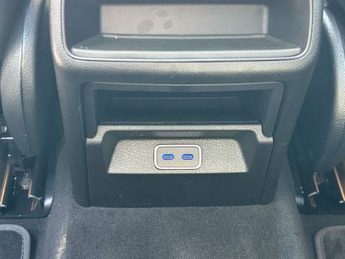Certified 2024 Mercedes-Benz GLE 350 4MATIC image 40