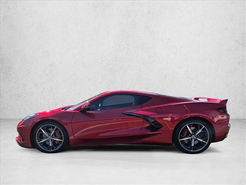 Used 2021 Chevrolet Corvette Stingray Preferred Cpe w/ Z51 Performance Package RWD image 9