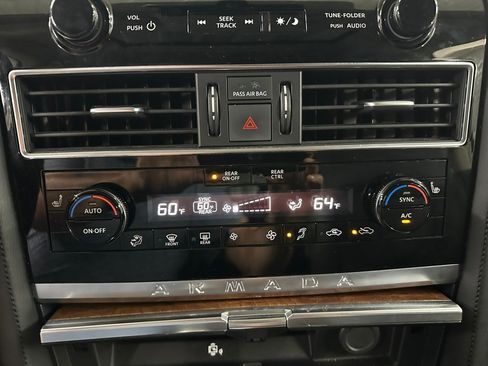Used 2024 Nissan Armada SL w/ Captain's Chairs Package AWD/4WD image 14