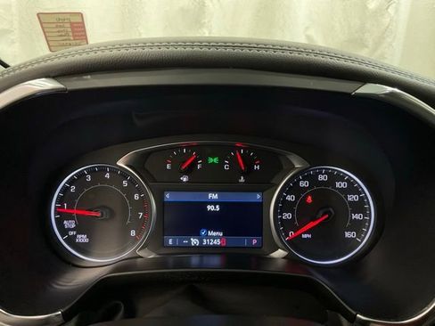 Used 2025 Chevrolet Blazer LT FWD image 15
