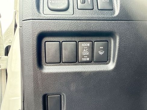 Used 2023 Toyota 4Runner SR5 Premium w/ Moonroof Package AWD/4WD image 16