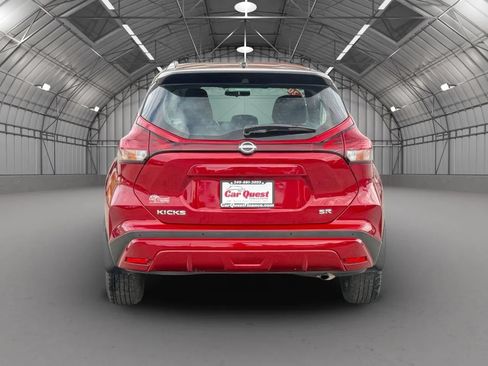 Used 2023 Nissan Kicks SR FWD image 6