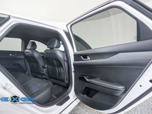 Used 2022 Kia K5 GT-Line w/ GT-Line FWD Premium Package image 33