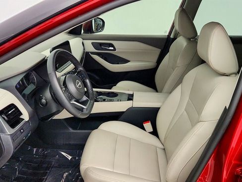Used 2023 Nissan Rogue SL w/ SL Premium Package FWD image 19