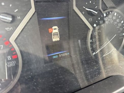 Used 2022 Toyota Tundra Limited AWD/4WD image 11