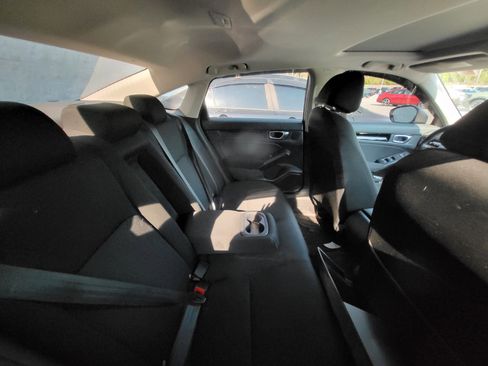 Used 2023 Honda Civic EX image 9