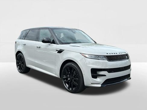New 2027 Land Rover Range Rover Sport Dynamic SE AWD/4WD image 2