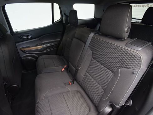 Used 2019 GMC Acadia SLE w/ LPO, Floor Liner Package image 22