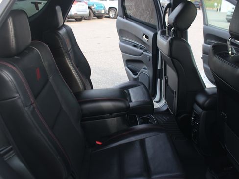 Used 2022 Dodge Durango R/T AWD/4WD image 36