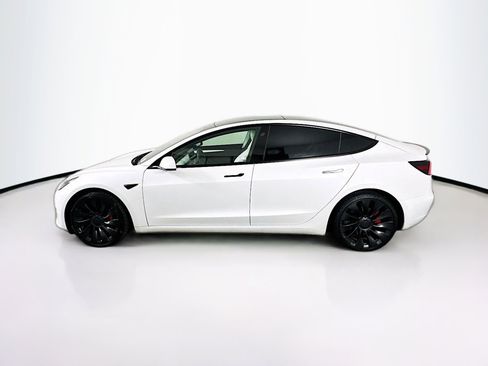 Used 2023 Tesla Model 3 Performance image 4