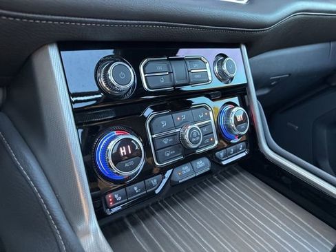 Used 2021 GMC Yukon Denali w/ Denali Ultimate Package image 35