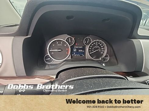 Used 2017 Toyota Tundra Limited image 24