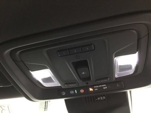 Used 2023 Chevrolet Silverado 1500 High Country w/ LPO, Dark Essentials Package AWD/4WD image 31
