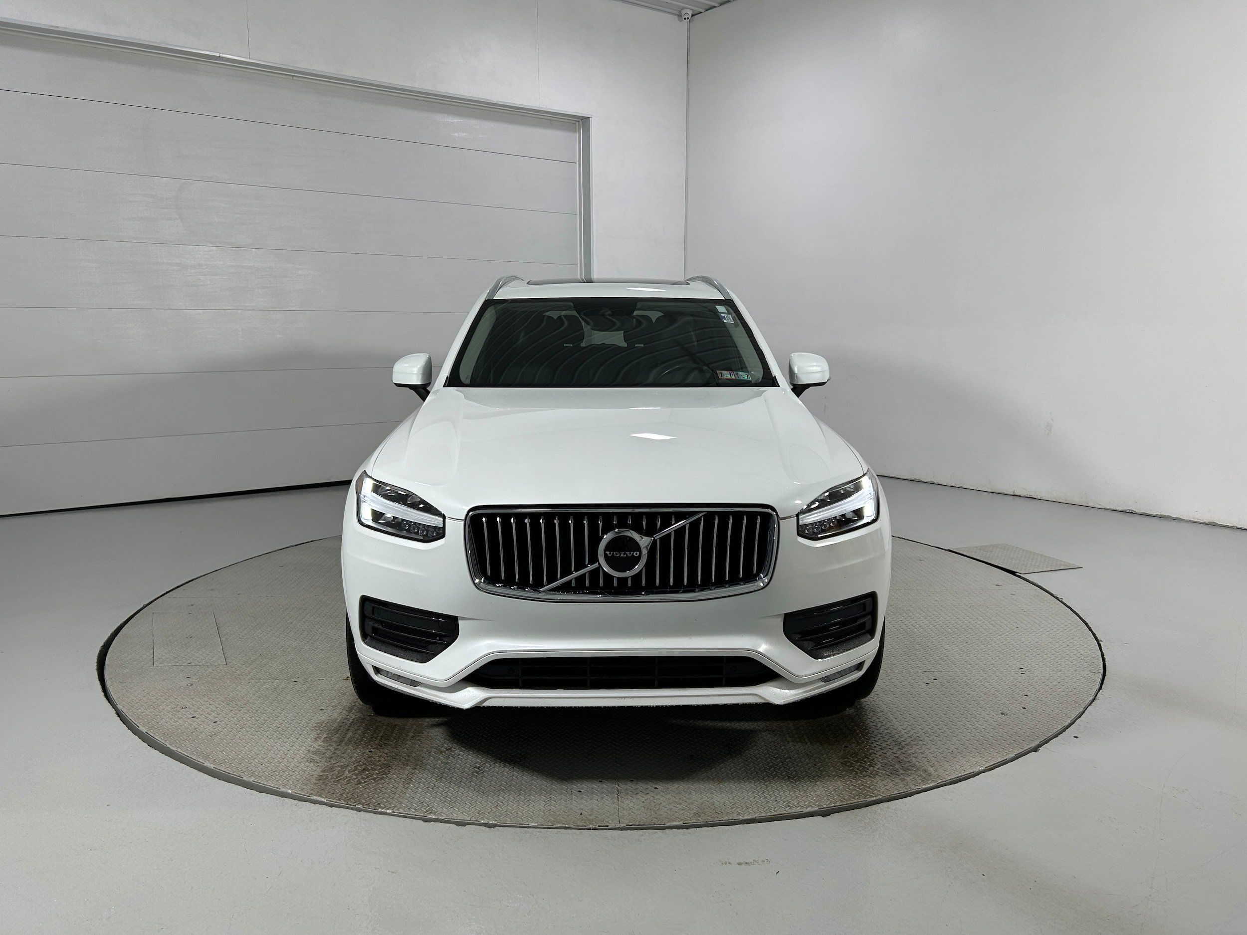 Used 2020 Volvo XC90 T5 Momentum AWD/4WD image 12
