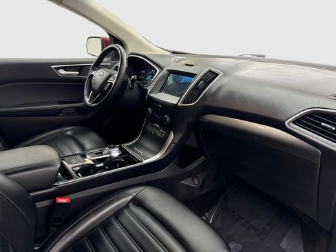 Used 2019 Ford Edge SEL w/ Equipment Group 201A FWD image 43
