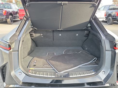 Used 2023 Lexus RZ 450e Premium w/ Technology Package image 18