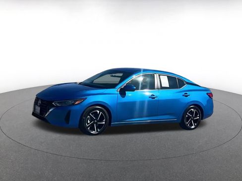 Used 2024 Nissan Sentra SV image 8