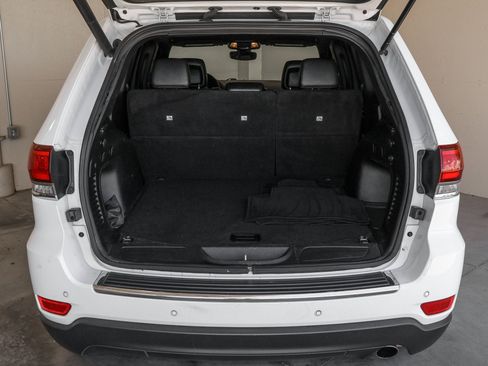 Used 2022 Jeep Grand Cherokee Limited AWD/4WD image 48